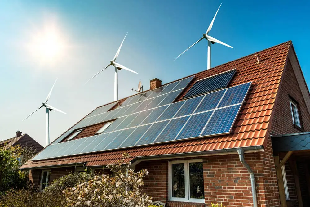 The Advantages and Disadvantages of Solar Shingles: How Do They Compare to Solar Panels?